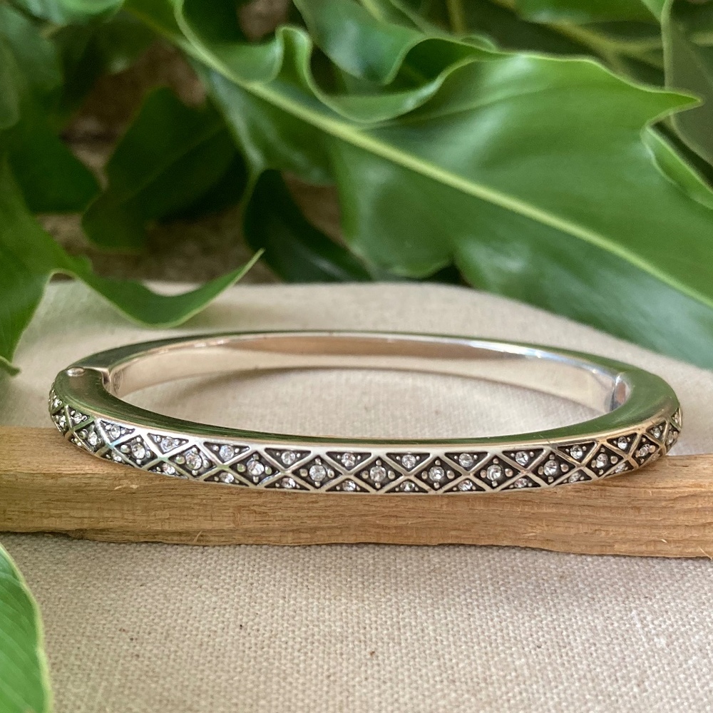 BRIGHTON 🔆SPARKLY Bracelet BANGLE w/ Crystals & Magnetic Hinge Closure